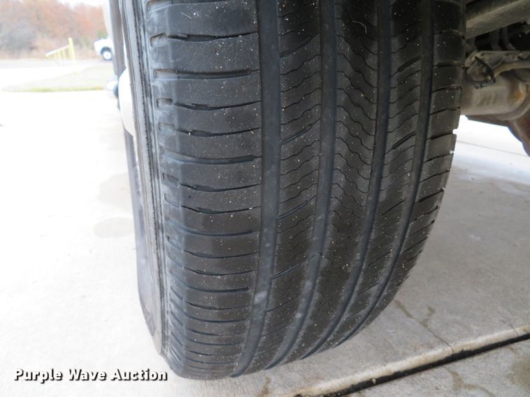 image for item DH1722 2010 Ford F150 XLT SuperCrew pickup truck