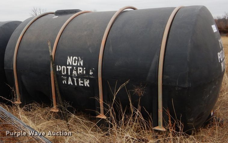 image for item DH3692 Poly tank