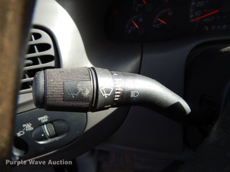 image for item DH5076 1997 Ford F250 SuperCab pickup truck