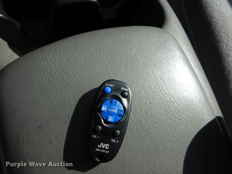 image for item DH5076 1997 Ford F250 SuperCab pickup truck