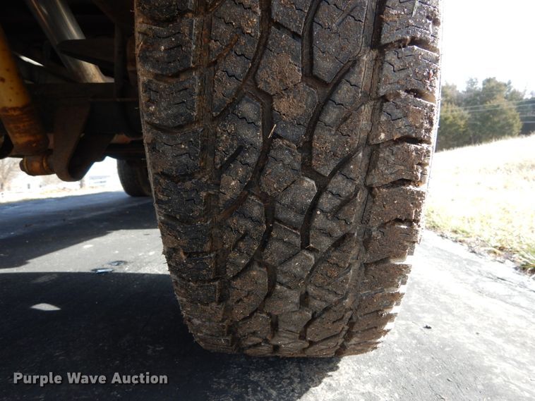 image for item DH5076 1997 Ford F250 SuperCab pickup truck