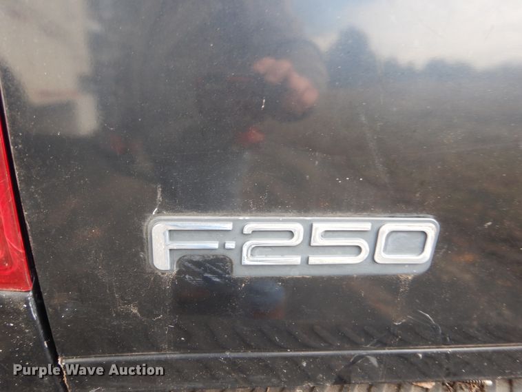 image for item DH5076 1997 Ford F250 SuperCab pickup truck