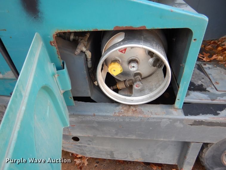 image for item DH5305 2009 Tennant S30 sweeper