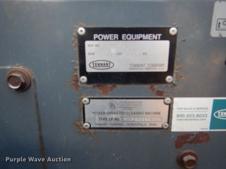 image for item DH5305 2009 Tennant S30 sweeper