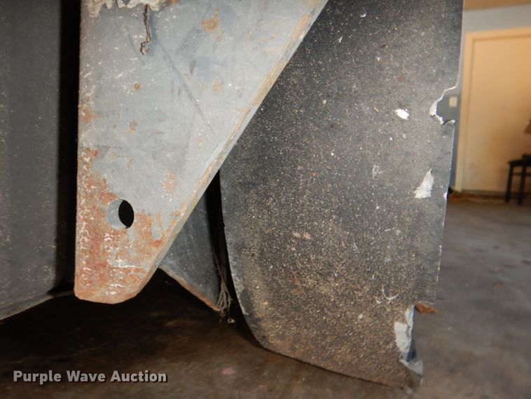 image for item DH5306 2013 Tennant S30 sweeper