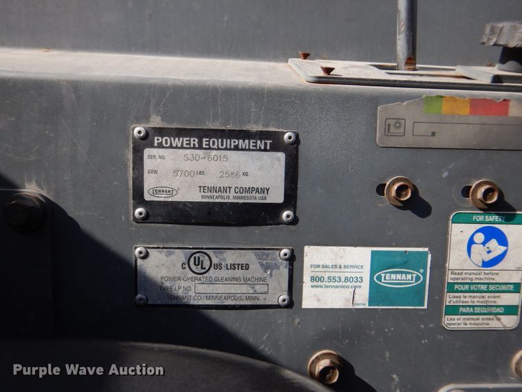 image for item DH5306 2013 Tennant S30 sweeper