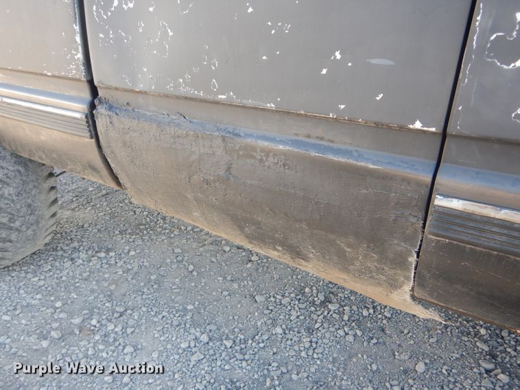 image for item DH6258 1991 Chevrolet K1500 Ext. Cab pickup truck