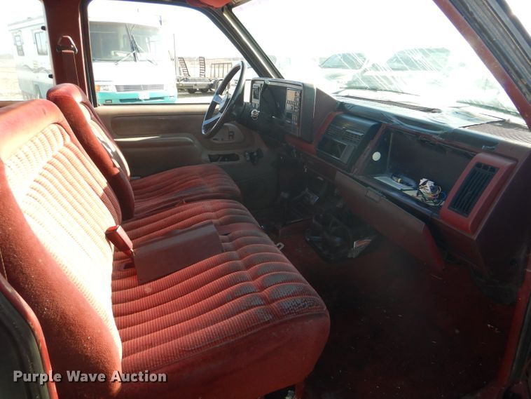 image for item DH6258 1991 Chevrolet K1500 Ext. Cab pickup truck