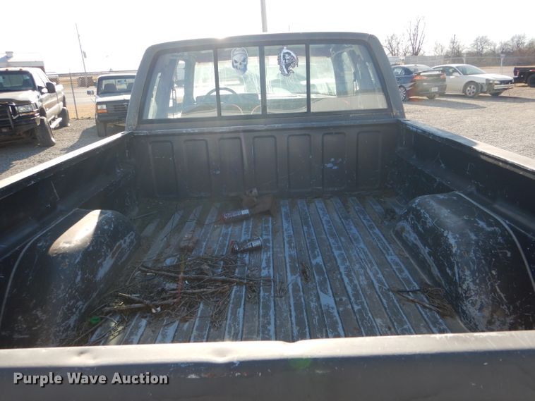 image for item DH6258 1991 Chevrolet K1500 Ext. Cab pickup truck