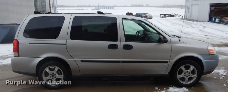 image for item DH6337 2008 Chevrolet Uplander LS van