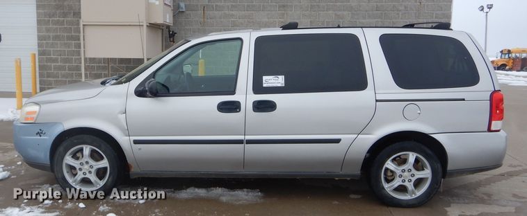image for item DH6337 2008 Chevrolet Uplander LS van