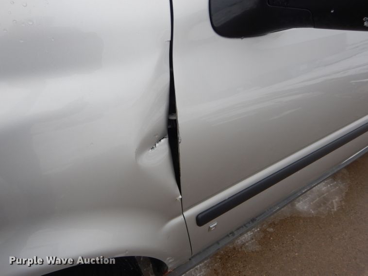 image for item DH6337 2008 Chevrolet Uplander LS van