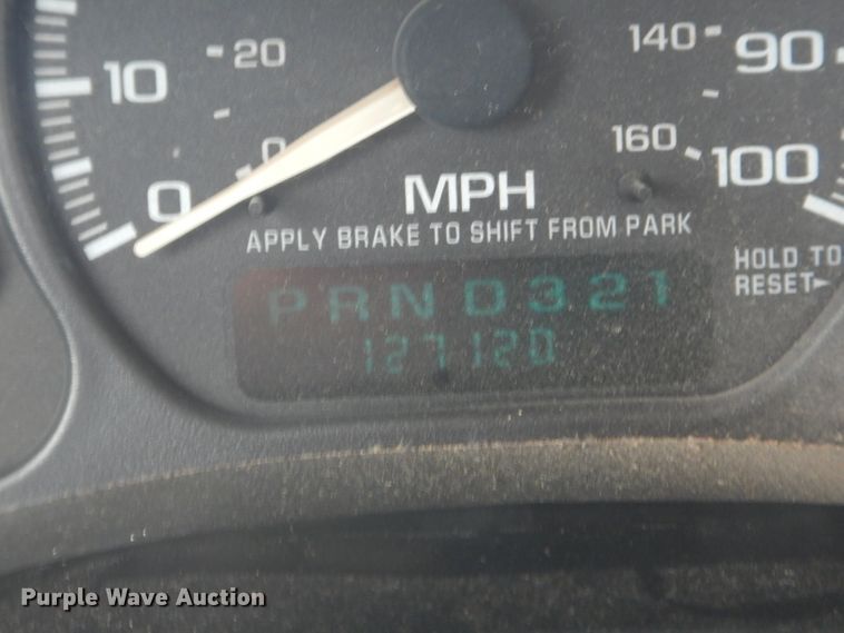 image for item DH6338 2002 Chevrolet Silverado 1500 Ext. Cab pickup truck