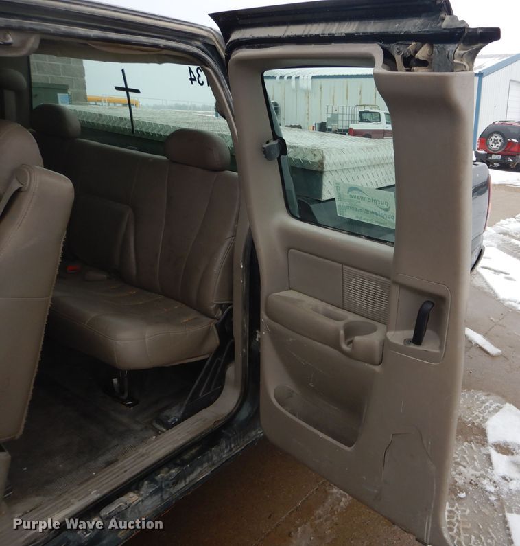 image for item DH6338 2002 Chevrolet Silverado 1500 Ext. Cab pickup truck