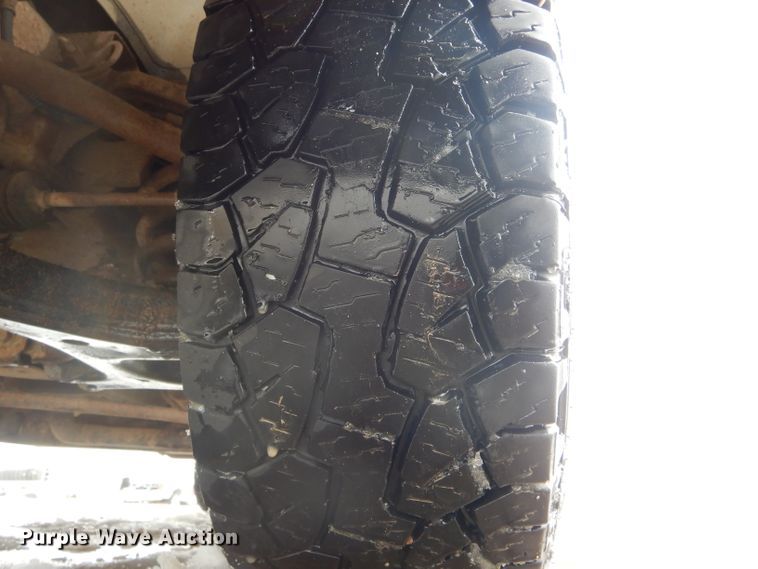 image for item DH6338 2002 Chevrolet Silverado 1500 Ext. Cab pickup truck