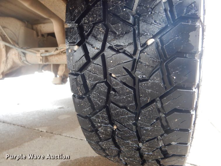 image for item DH6338 2002 Chevrolet Silverado 1500 Ext. Cab pickup truck