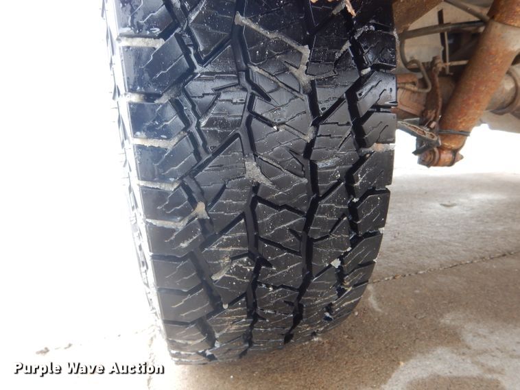 image for item DH6338 2002 Chevrolet Silverado 1500 Ext. Cab pickup truck