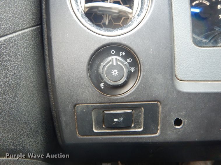 image for item DH6339 2012 Ford F150 XLT pickup truck