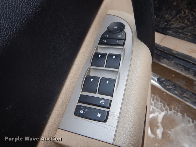 image for item DH6340 2007 Chevrolet Silverado 1500 Crew Cab pickup truck