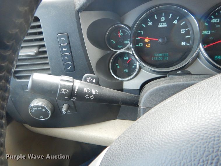 image for item DH6340 2007 Chevrolet Silverado 1500 Crew Cab pickup truck