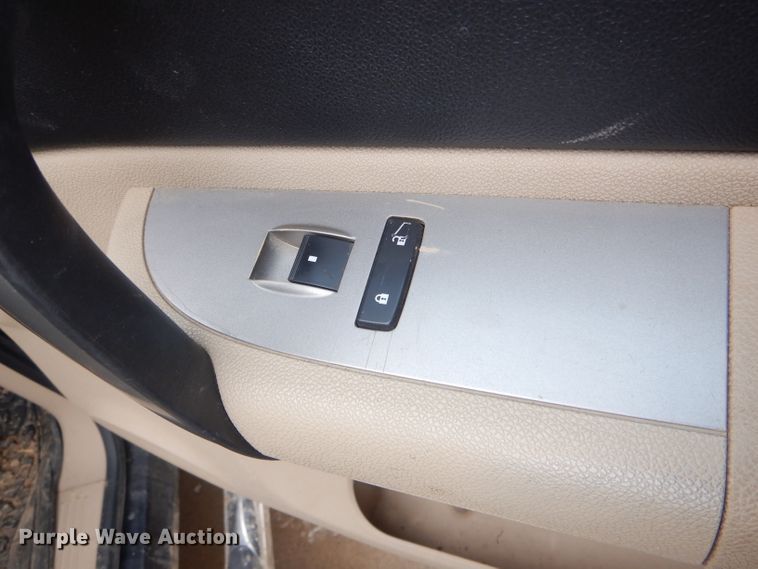 image for item DH6340 2007 Chevrolet Silverado 1500 Crew Cab pickup truck