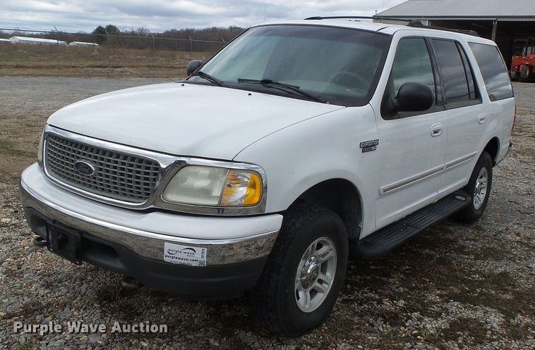 image for item DH7829 2000 Ford Expedition XLT SUV