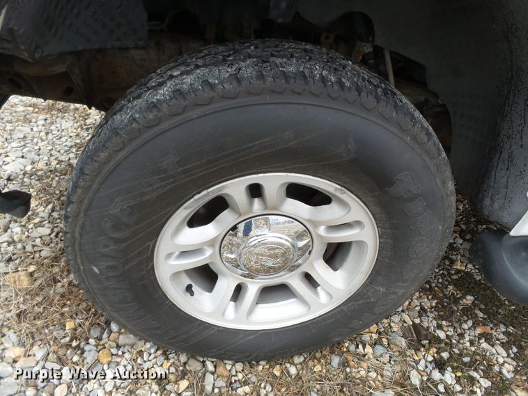 image for item DH7829 2000 Ford Expedition XLT SUV