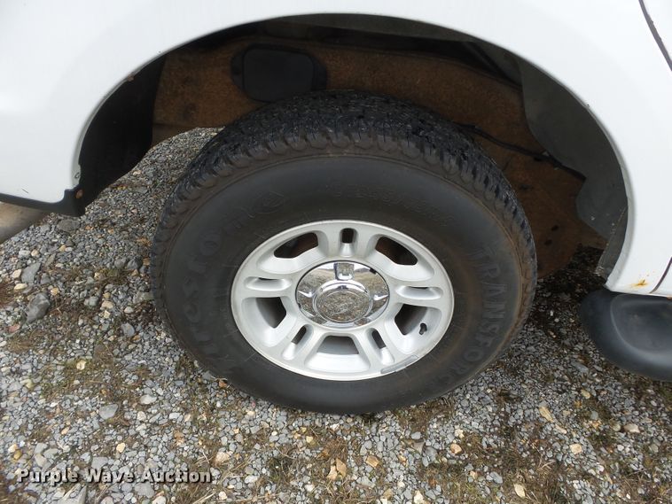 image for item DH7829 2000 Ford Expedition XLT SUV