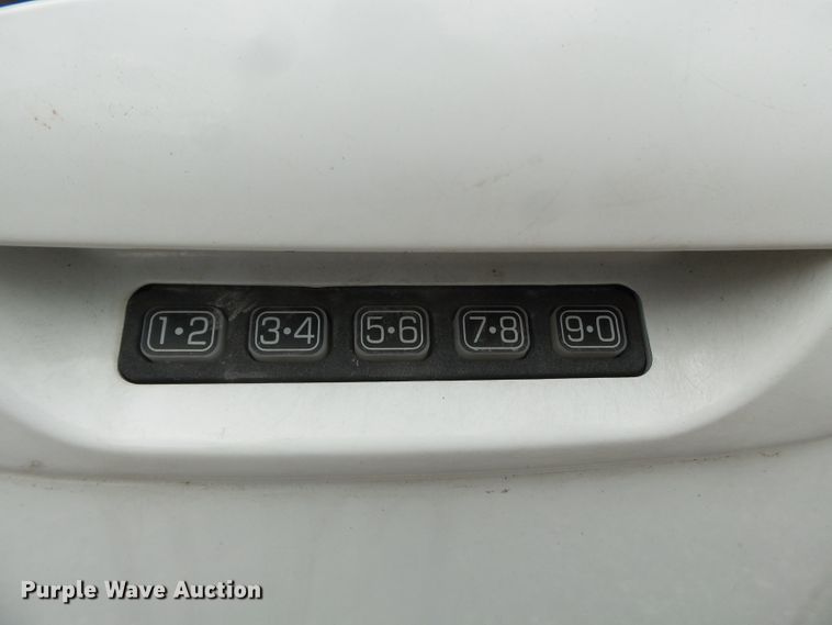 image for item DH7829 2000 Ford Expedition XLT SUV