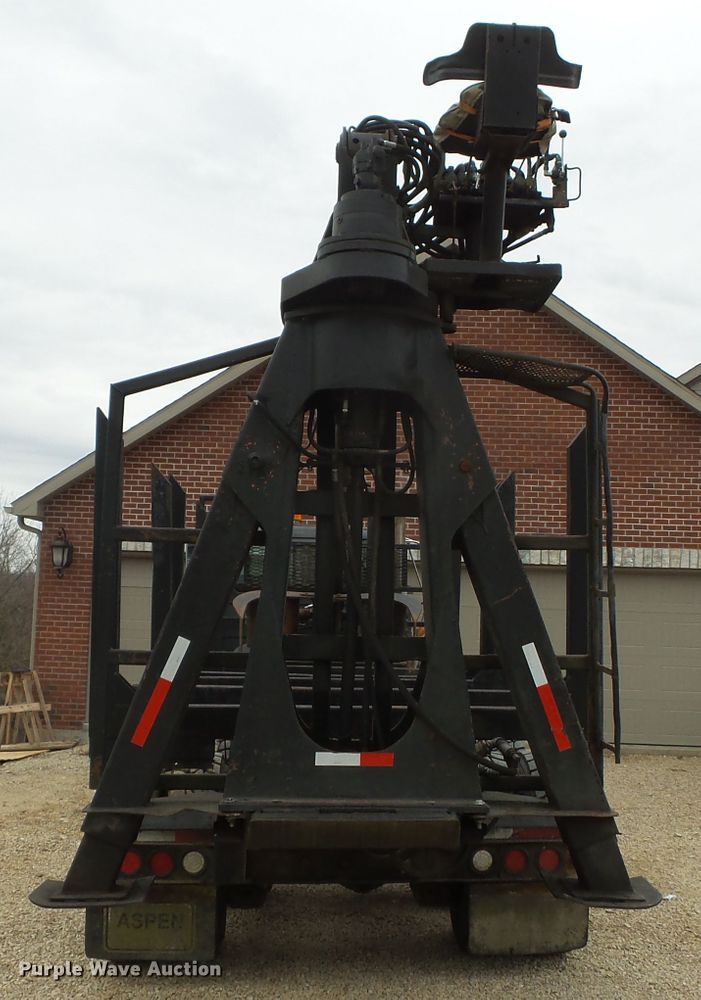 image for item DH7836 1999 Mack DM690S log loader truck