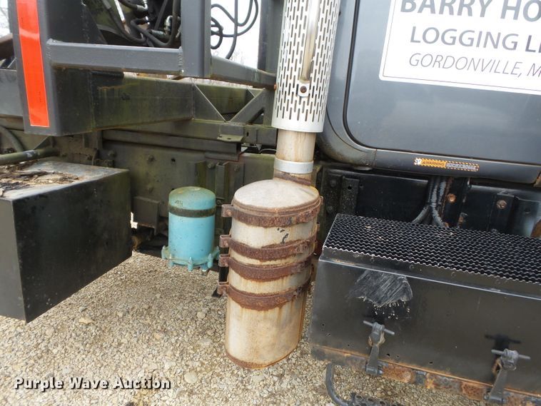 image for item DH7836 1999 Mack DM690S log loader truck