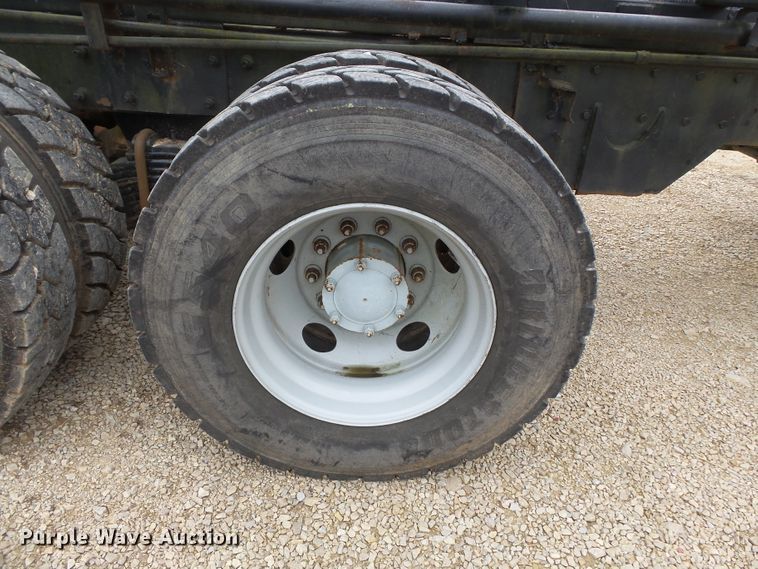 image for item DH7836 1999 Mack DM690S log loader truck