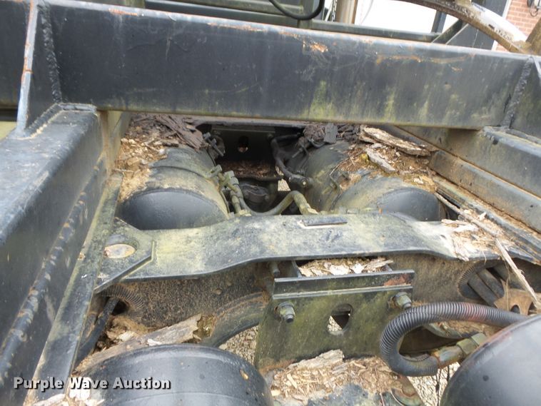 image for item DH7836 1999 Mack DM690S log loader truck