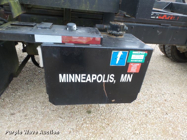 image for item DH7836 1999 Mack DM690S log loader truck