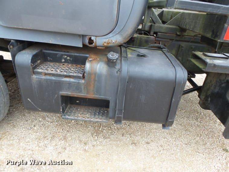 image for item DH7836 1999 Mack DM690S log loader truck