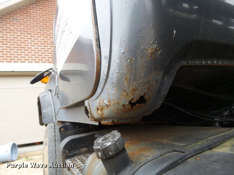 image for item DH7836 1999 Mack DM690S log loader truck