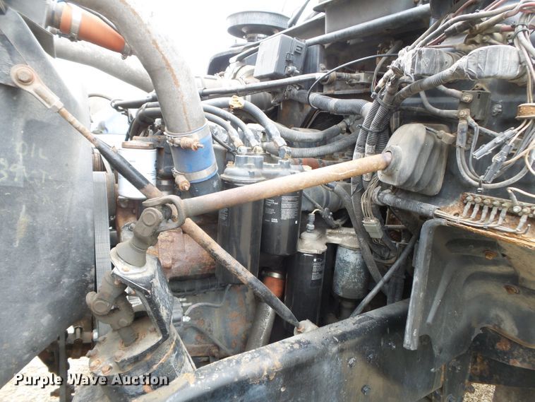 image for item DH7836 1999 Mack DM690S log loader truck