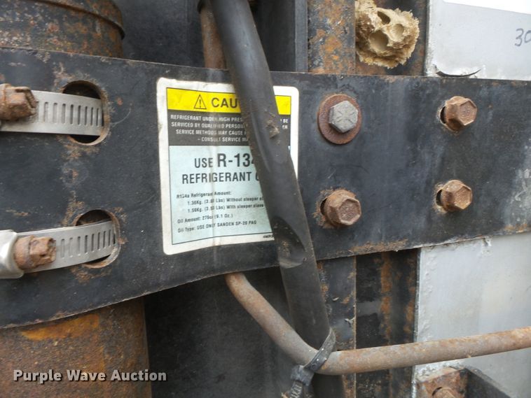 image for item DH7836 1999 Mack DM690S log loader truck