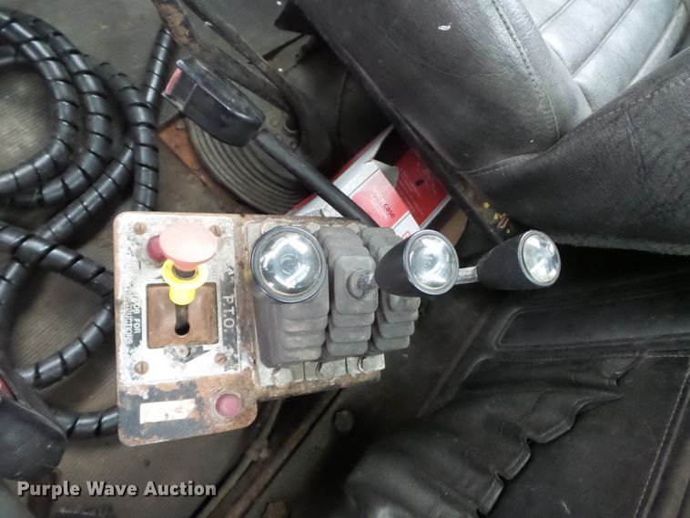 image for item DH7836 1999 Mack DM690S log loader truck