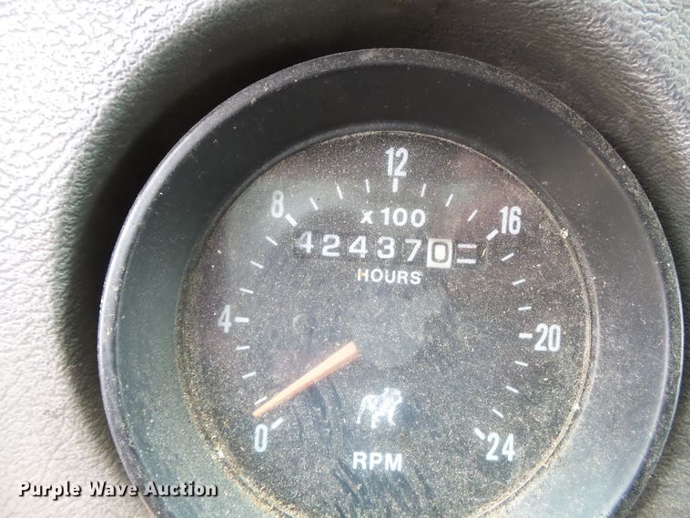 image for item DH7836 1999 Mack DM690S log loader truck