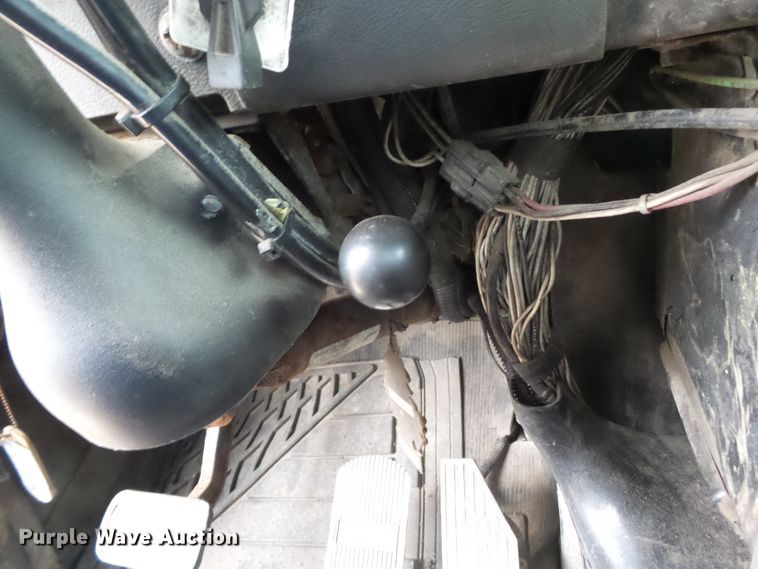 image for item DH7836 1999 Mack DM690S log loader truck