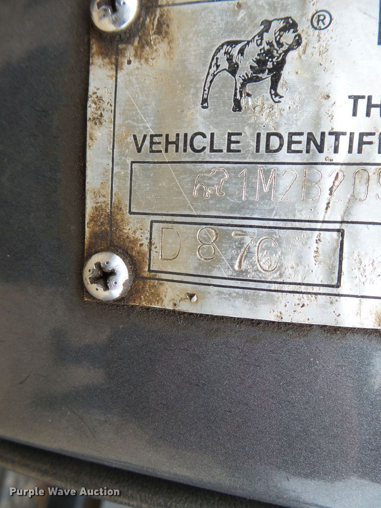 image for item DH7836 1999 Mack DM690S log loader truck