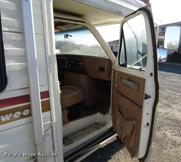 image for item DH8329 1983 Ford Econoline E350 RV