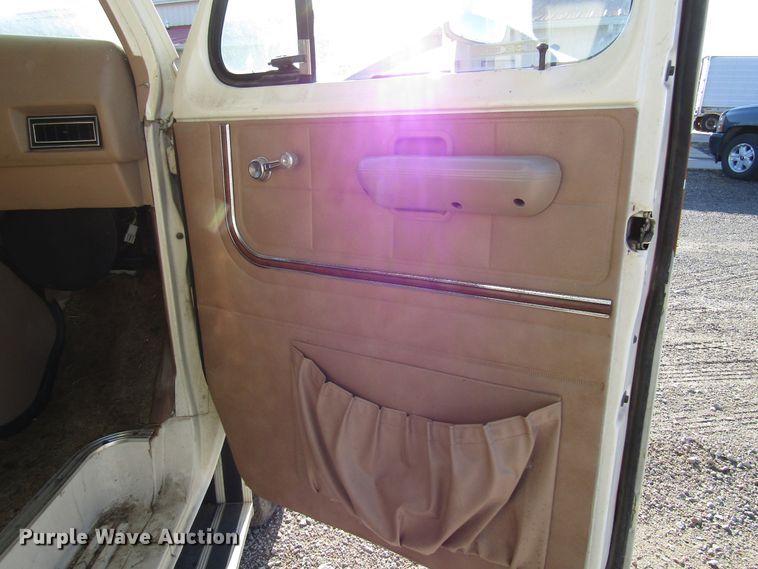 image for item DH8329 1983 Ford Econoline E350 RV