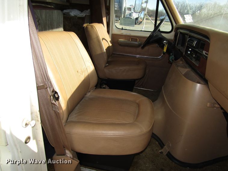 image for item DH8329 1983 Ford Econoline E350 RV