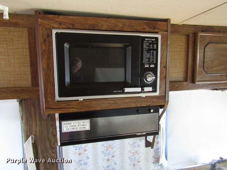 image for item DH8329 1983 Ford Econoline E350 RV