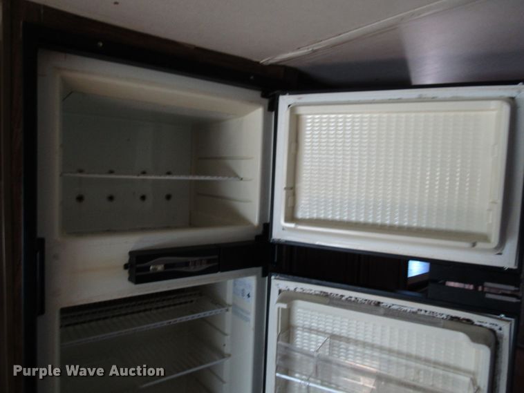 image for item DH8329 1983 Ford Econoline E350 RV