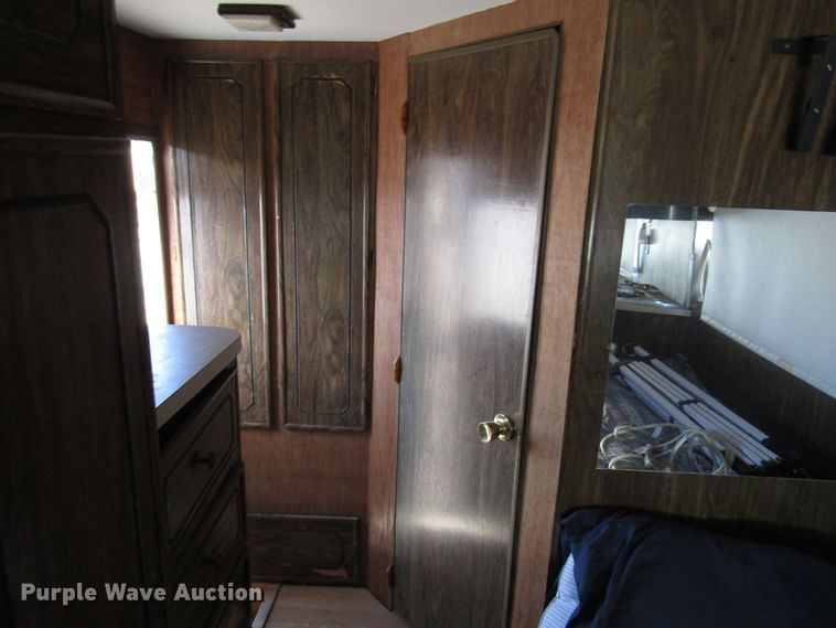 image for item DH8329 1983 Ford Econoline E350 RV