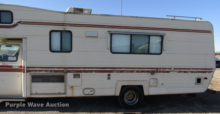 image for item DH8329 1983 Ford Econoline E350 RV