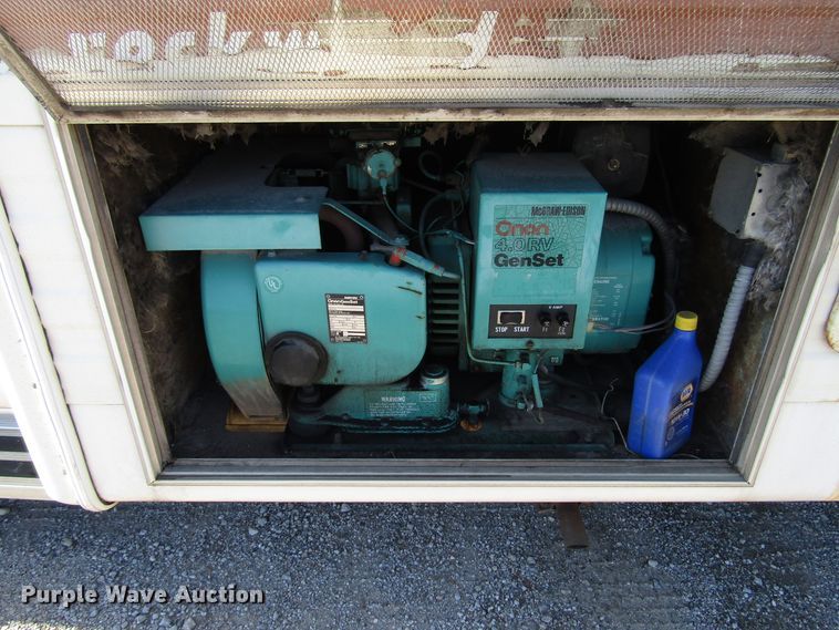 image for item DH8329 1983 Ford Econoline E350 RV